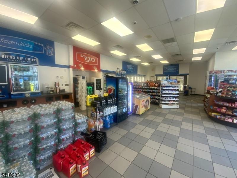 Store