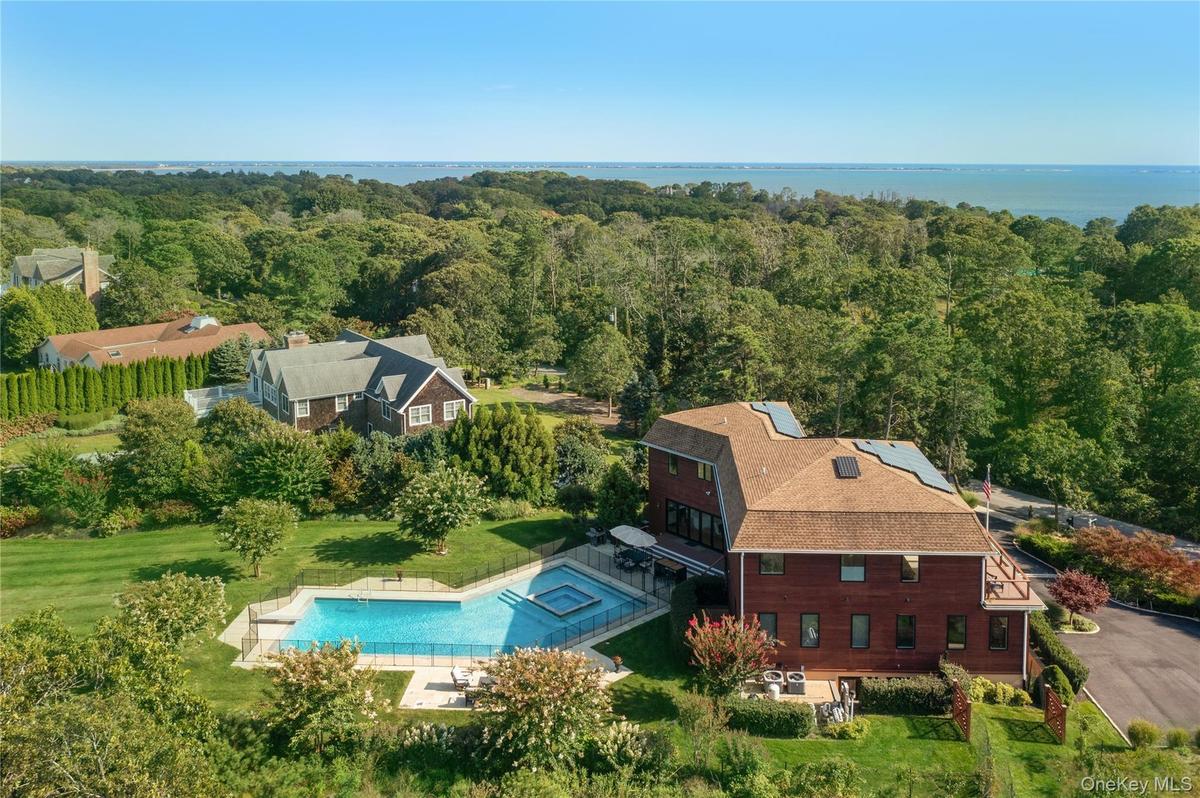 Ideal for hosting unforgettable gatherings
