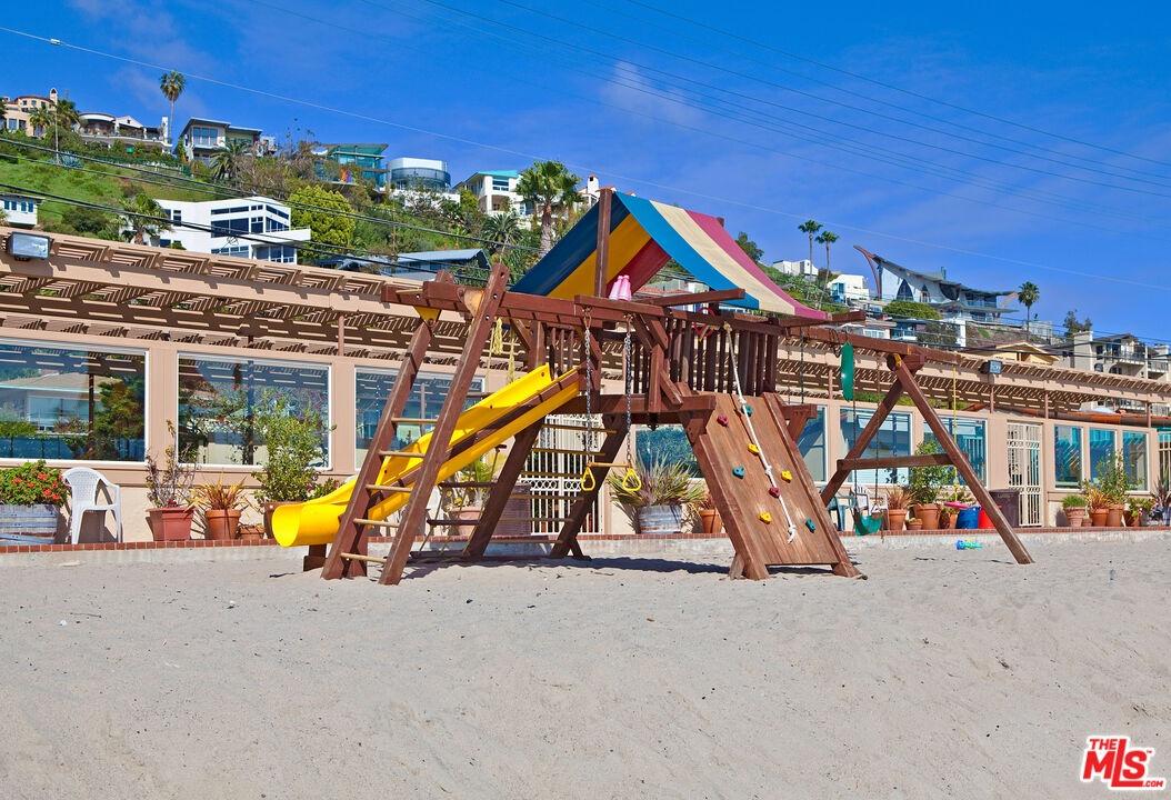 La Costa Beach Club