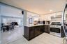 eat-in kitchen