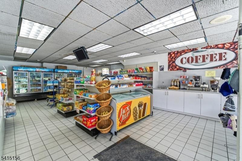 Store