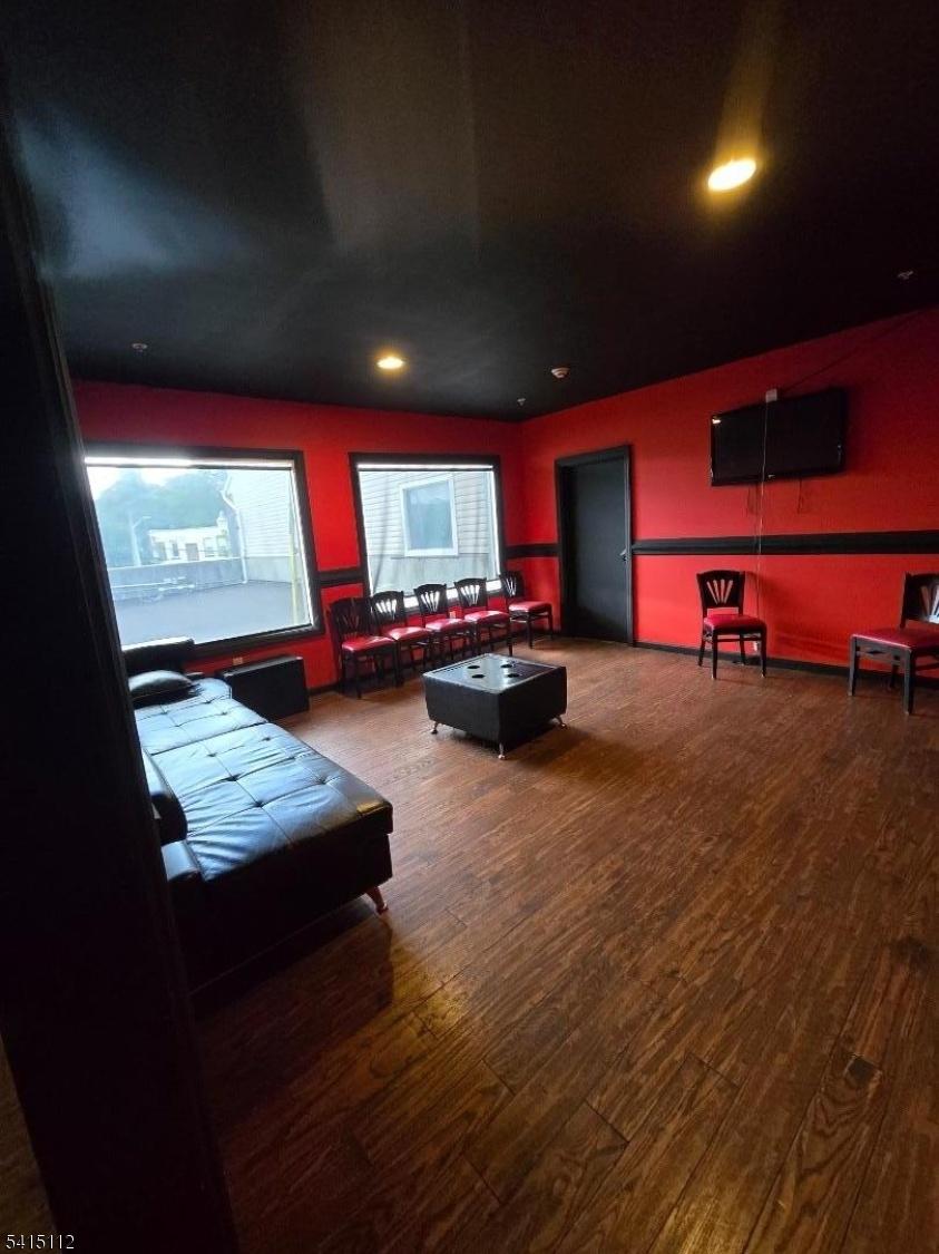 Interior - 2nd Floor Section