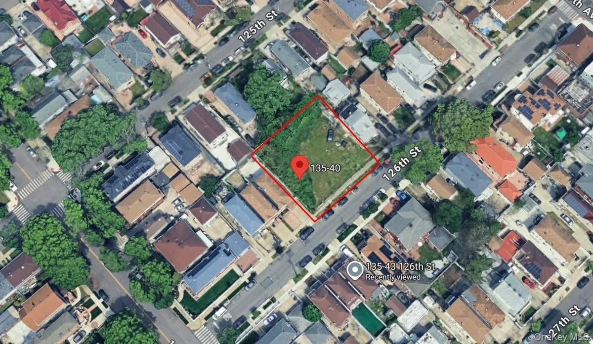 Map / location featuring property boundaries highlighted