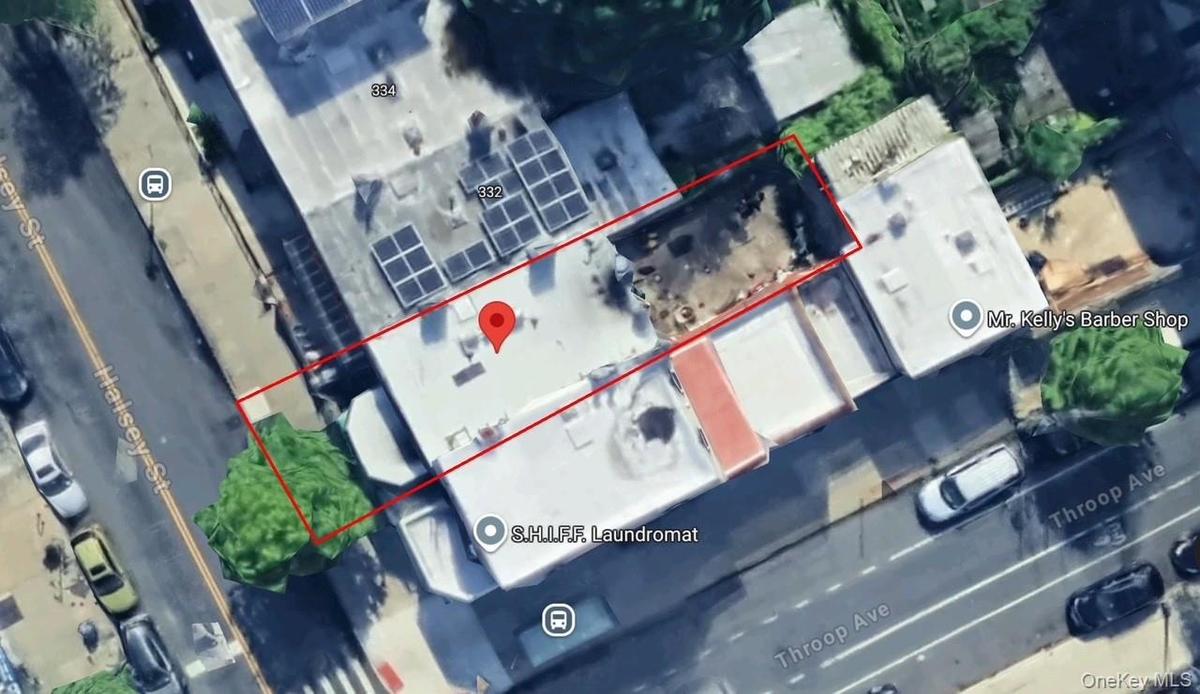 Map of property location with property parcel outlined