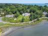 400 Feet of Waterfront