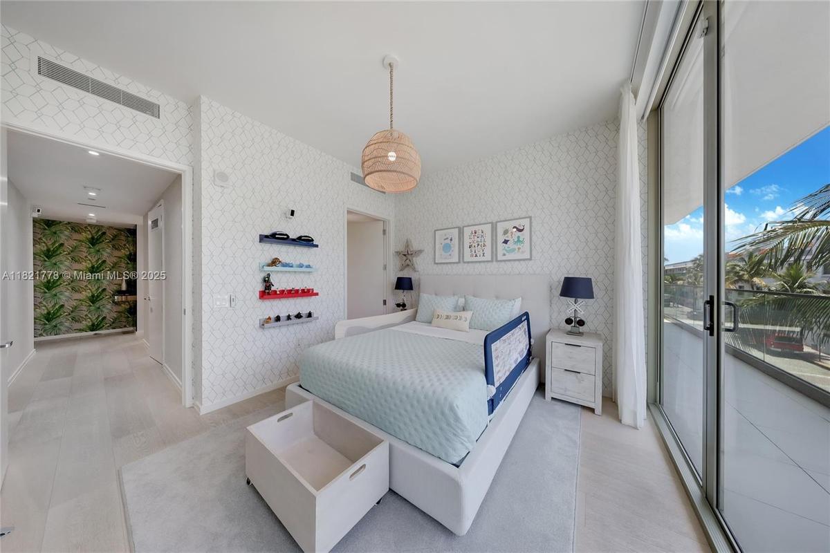 secondary bedroom