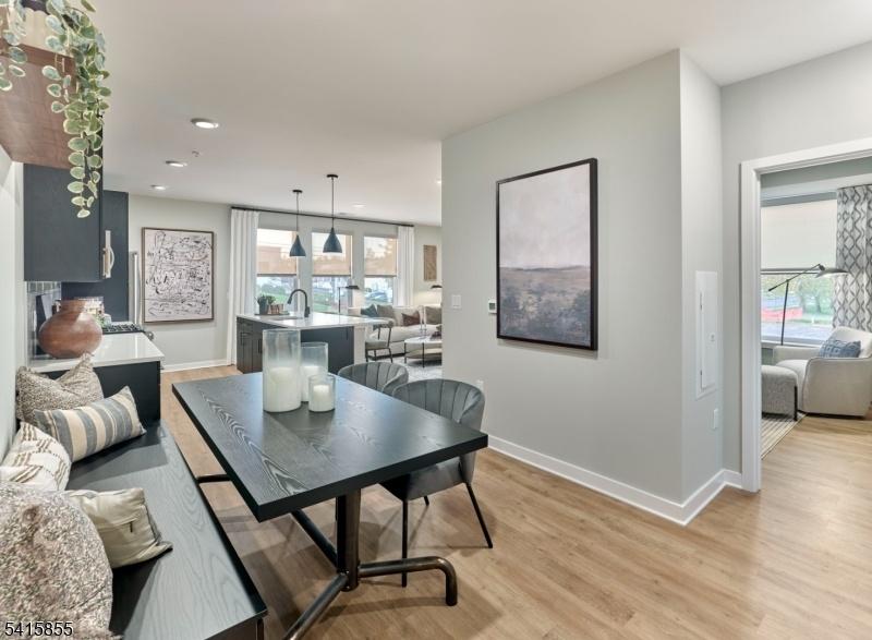 Canterly Place E1 DR_Kitchen