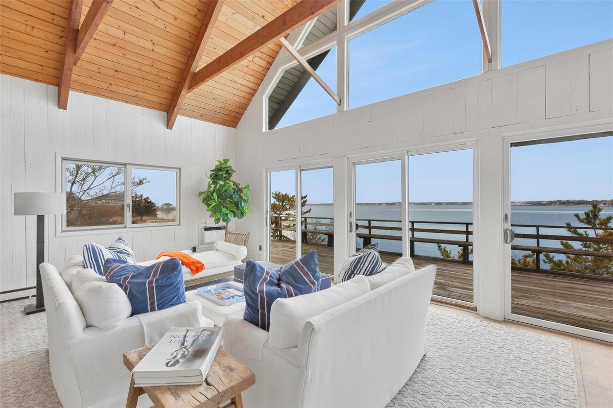 Happy house on Moriches Bay