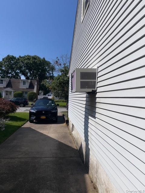 View of side of home