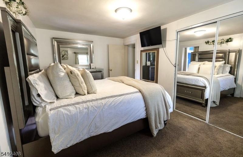 Main bedroom
