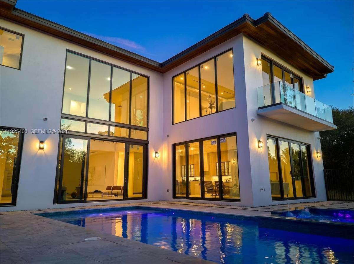 New Construction Luxury Home | Pool & Spa | Floor-to-Ceiling Glass | Pinecrest FL