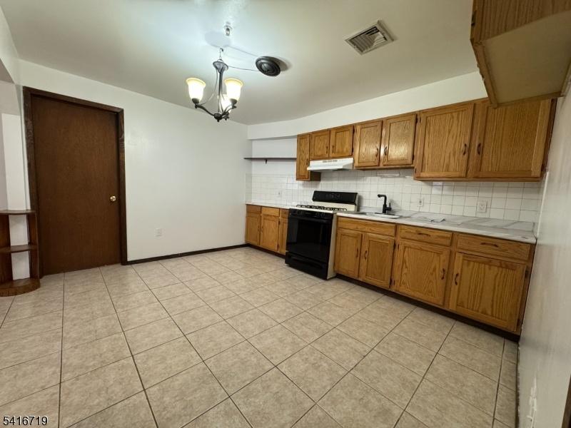 1st floor apartment