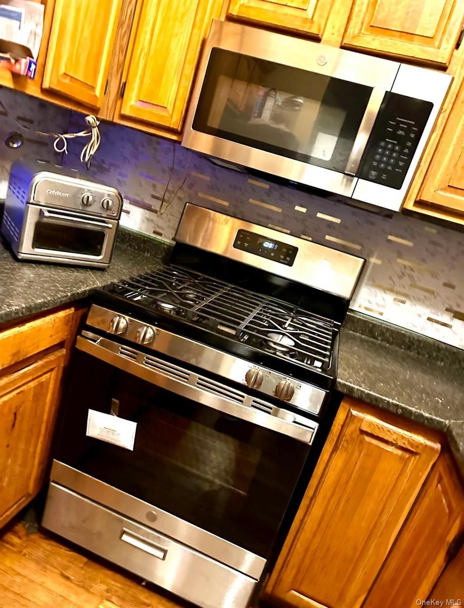 Gas range stove in first floor apartment