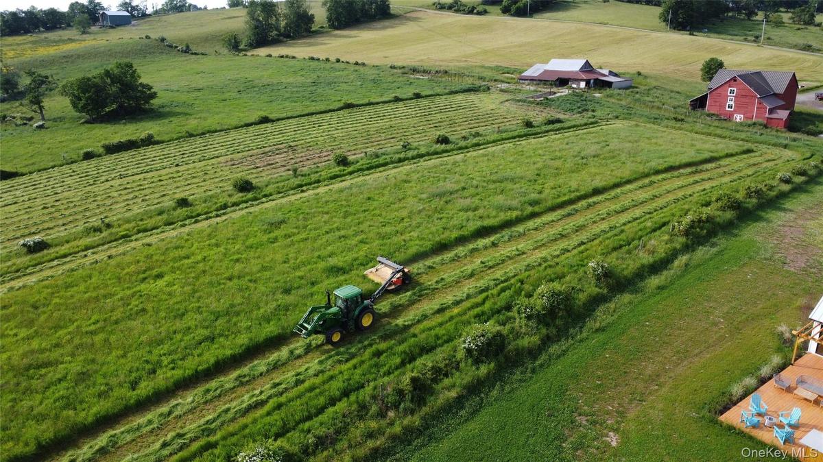 Drone / aerial view featuring a rural view