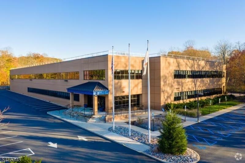 100 International Dr exterior