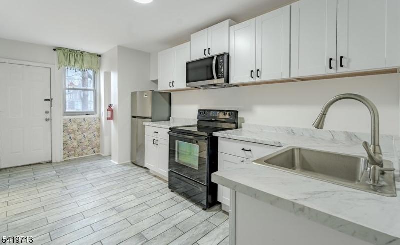 1st floor kitchen