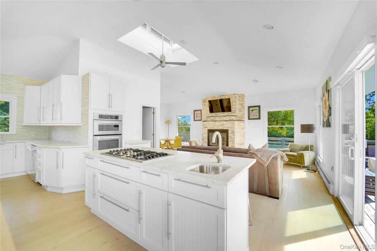 2nd Story Open Floor Plan