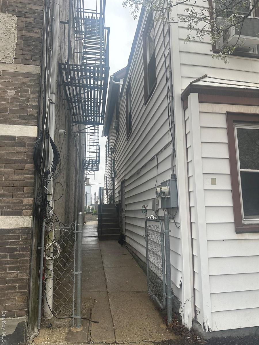View of property exterior