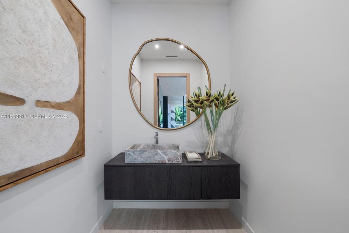 Powder room