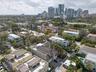 Victoria Park Townhome walking distance (10min) to Las Olas