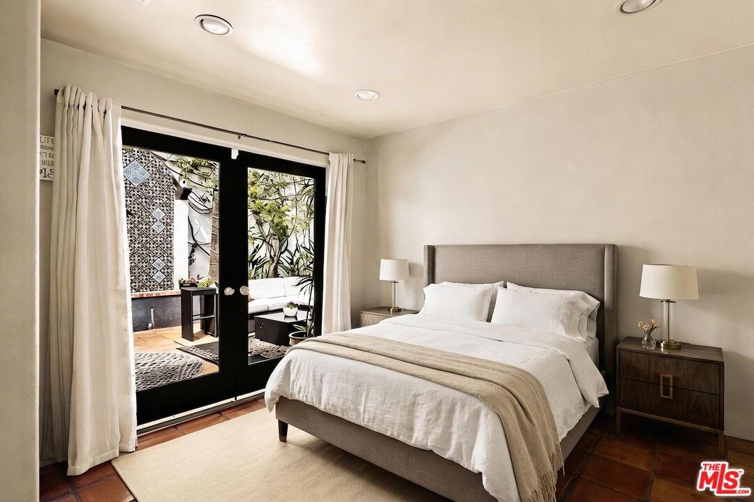 Guest Bedroom 2 - Virtually St