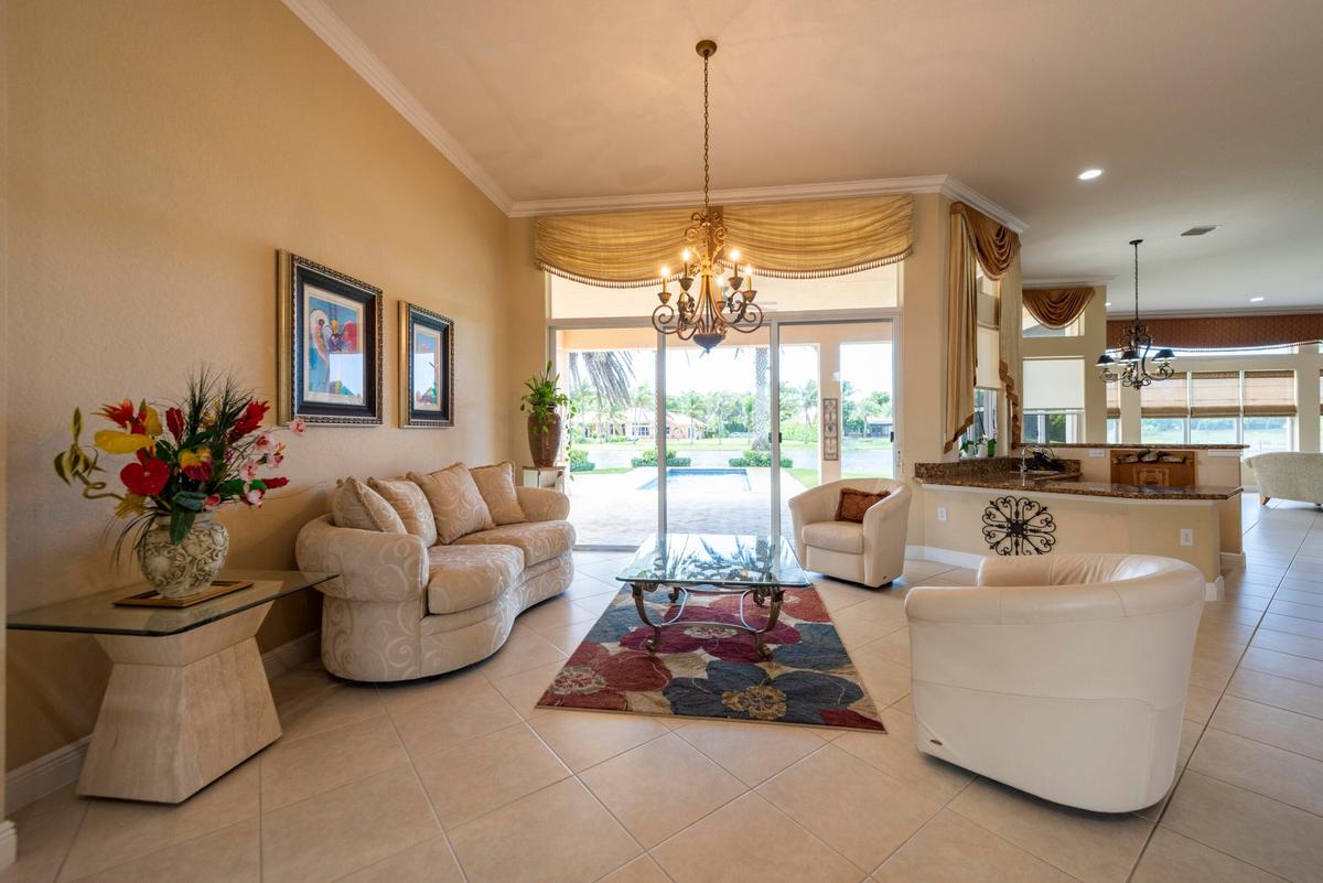 Living Room with Lake views