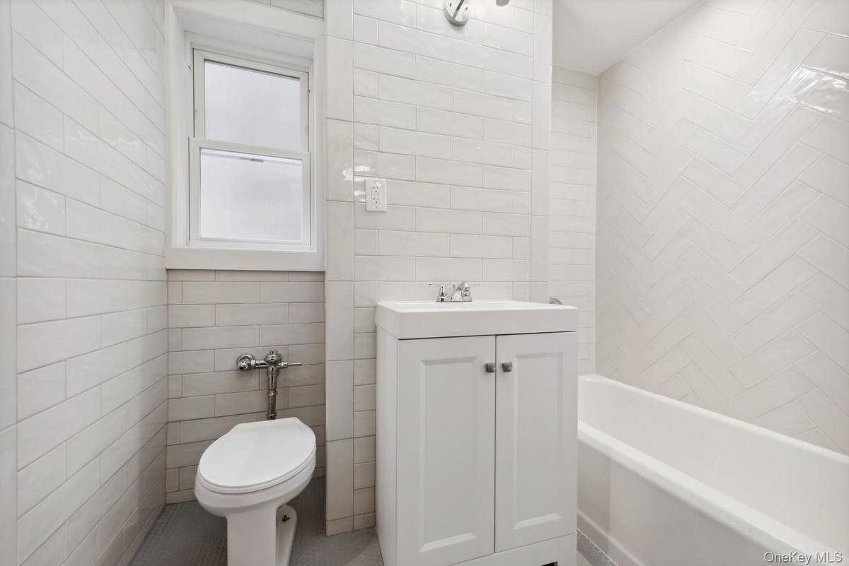 Bathtub and Separate Shower