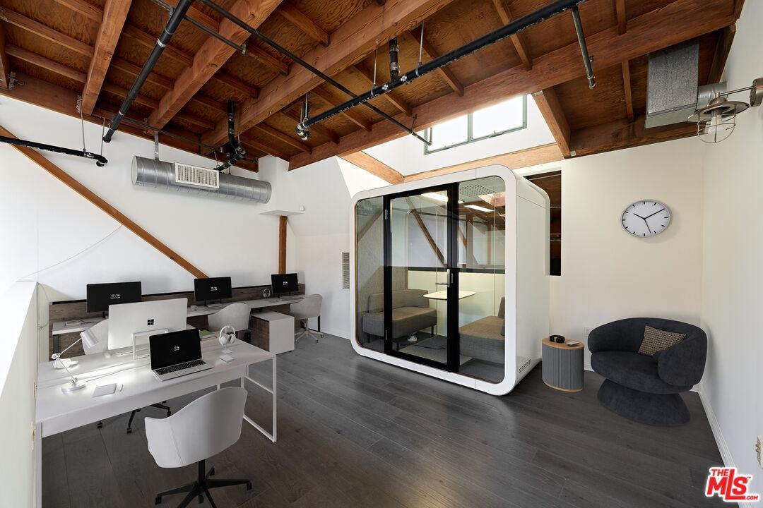 Virtual Staging-Loft