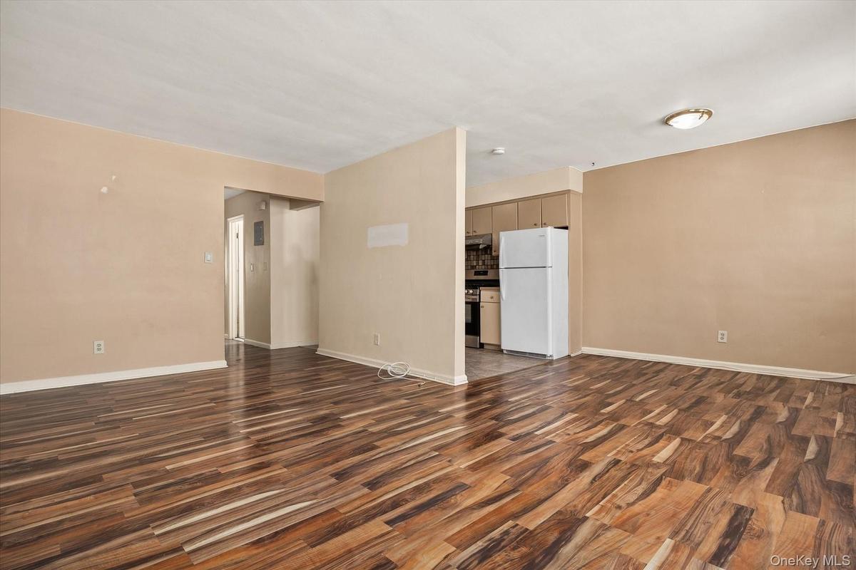 2nd Fl Living room-dining area view