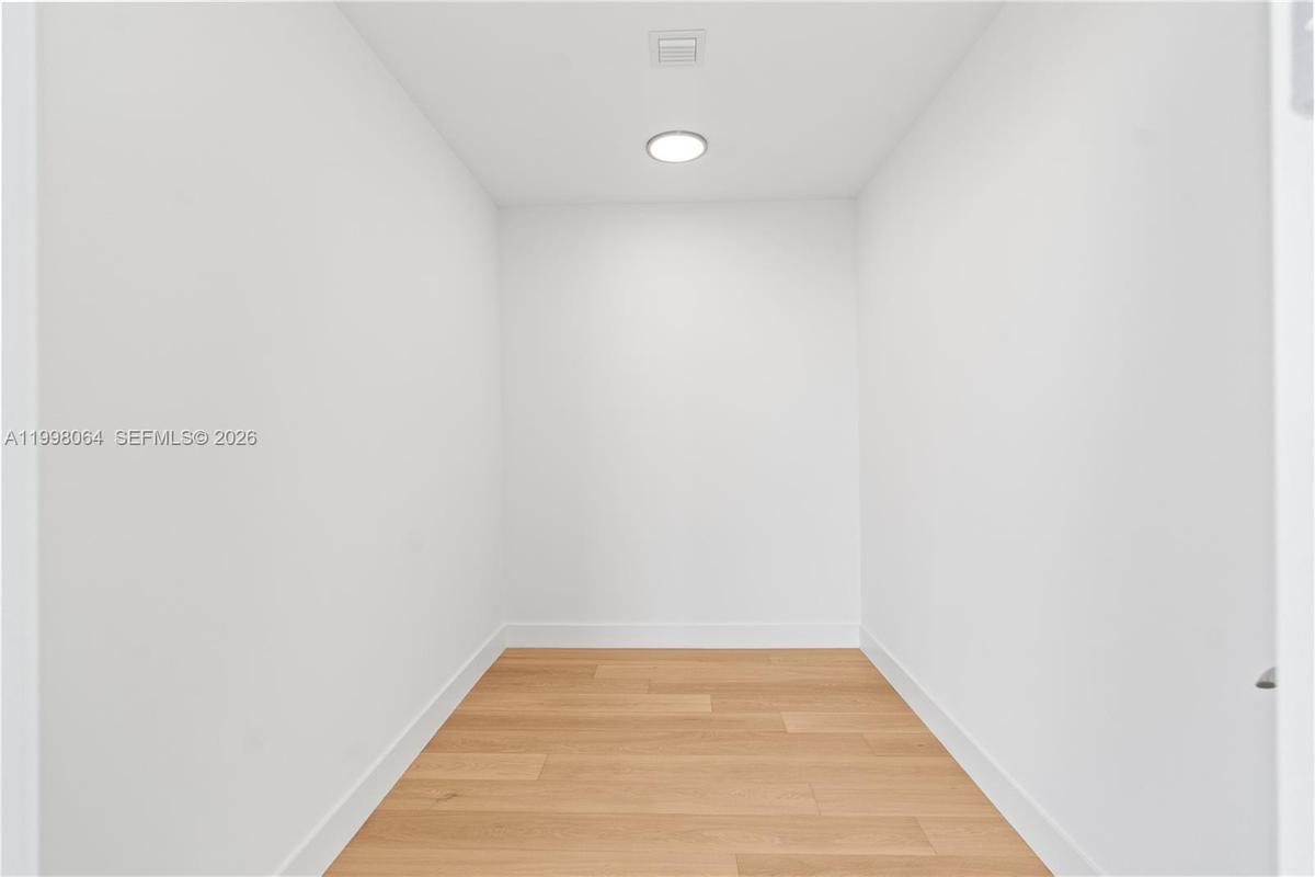 Kitchen / Living Room