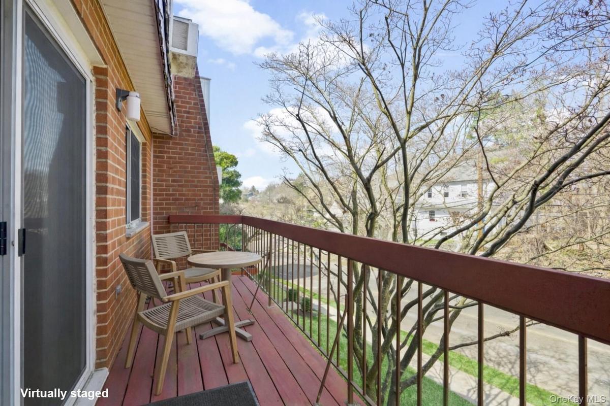 balcony off living room