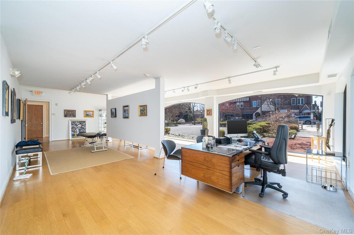 Retail Art Gallery on Main-Floor Pondfield Road Street Level. Upper Gallery.