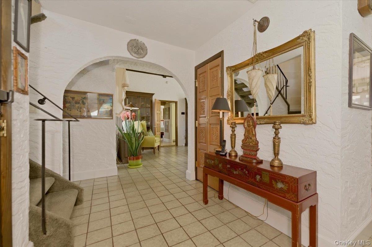 Entry Foyer