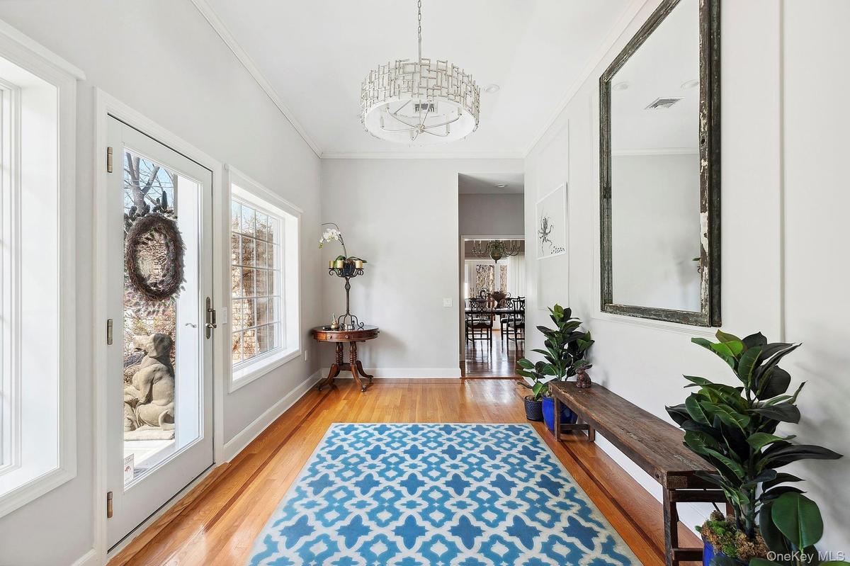 Entry Foyer