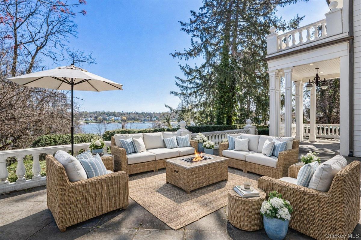 Virtually Staged Patio