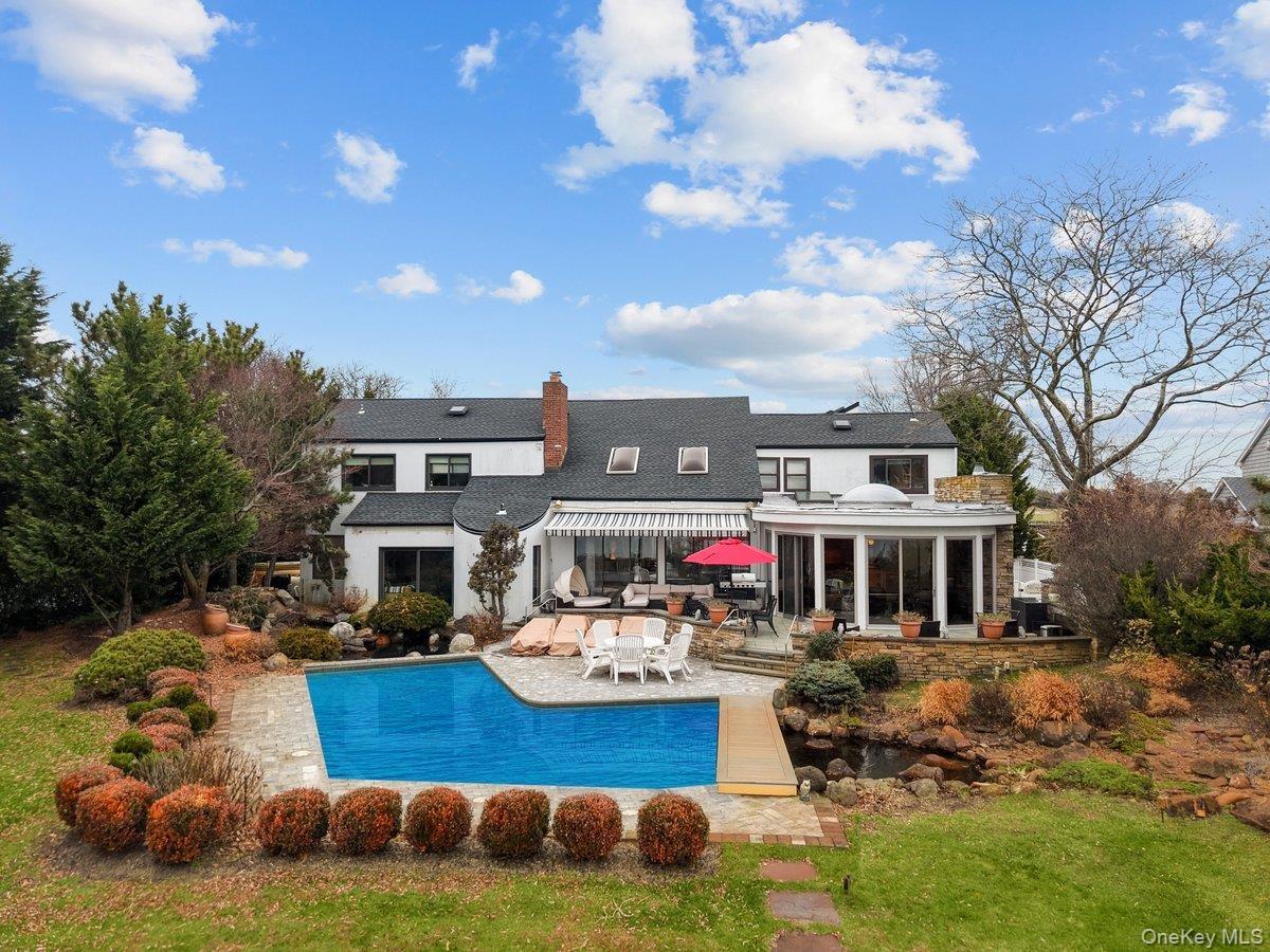 HEATED POOL