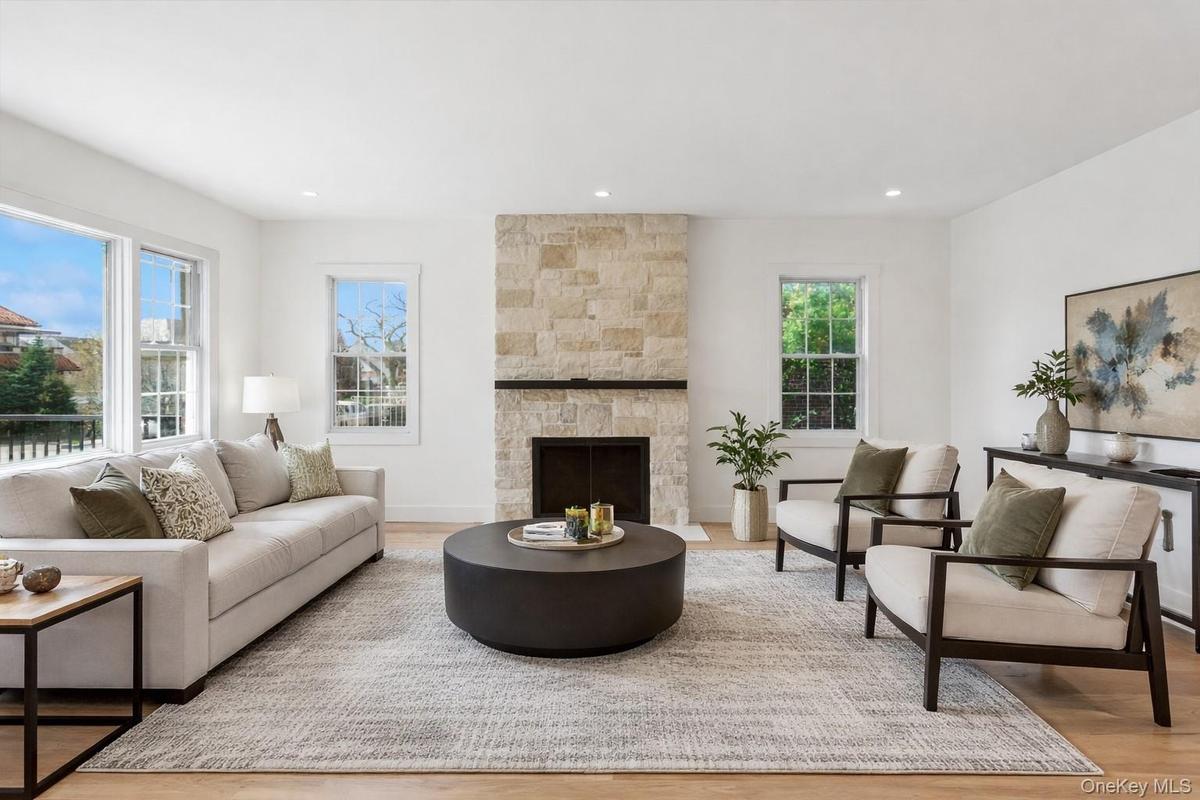 Staged Photo Living Room