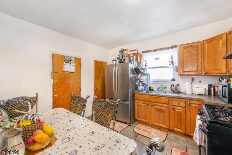Unit 2 Kitchen