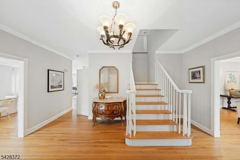 Foyer Lower level