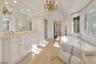 Primary En Suite