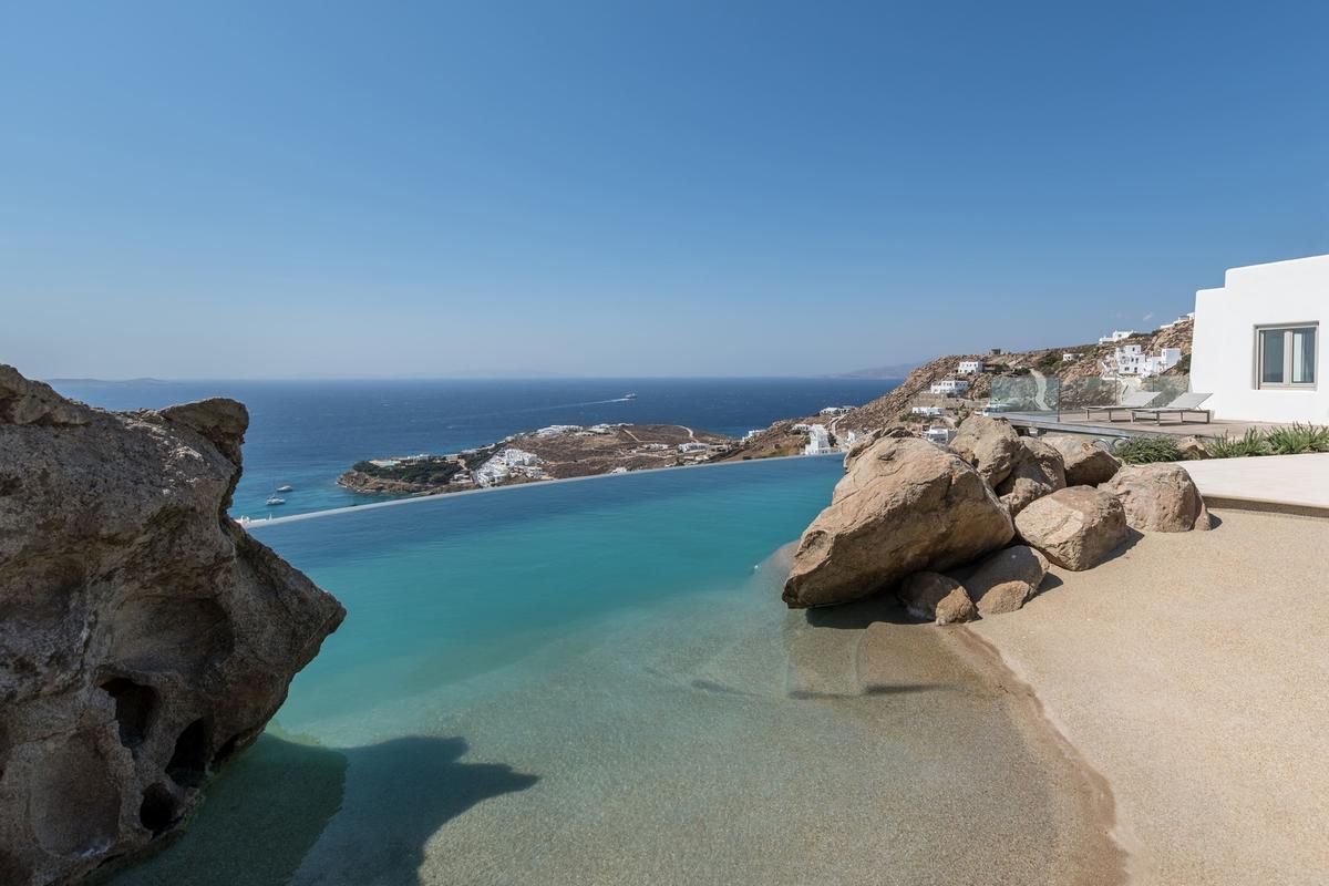 Villa Nema for Rent in Mykonos | Swimming Pool