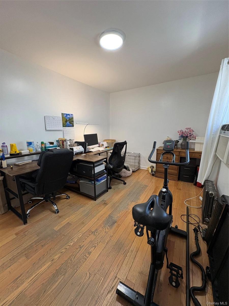 1st Floor Office/Bedroom