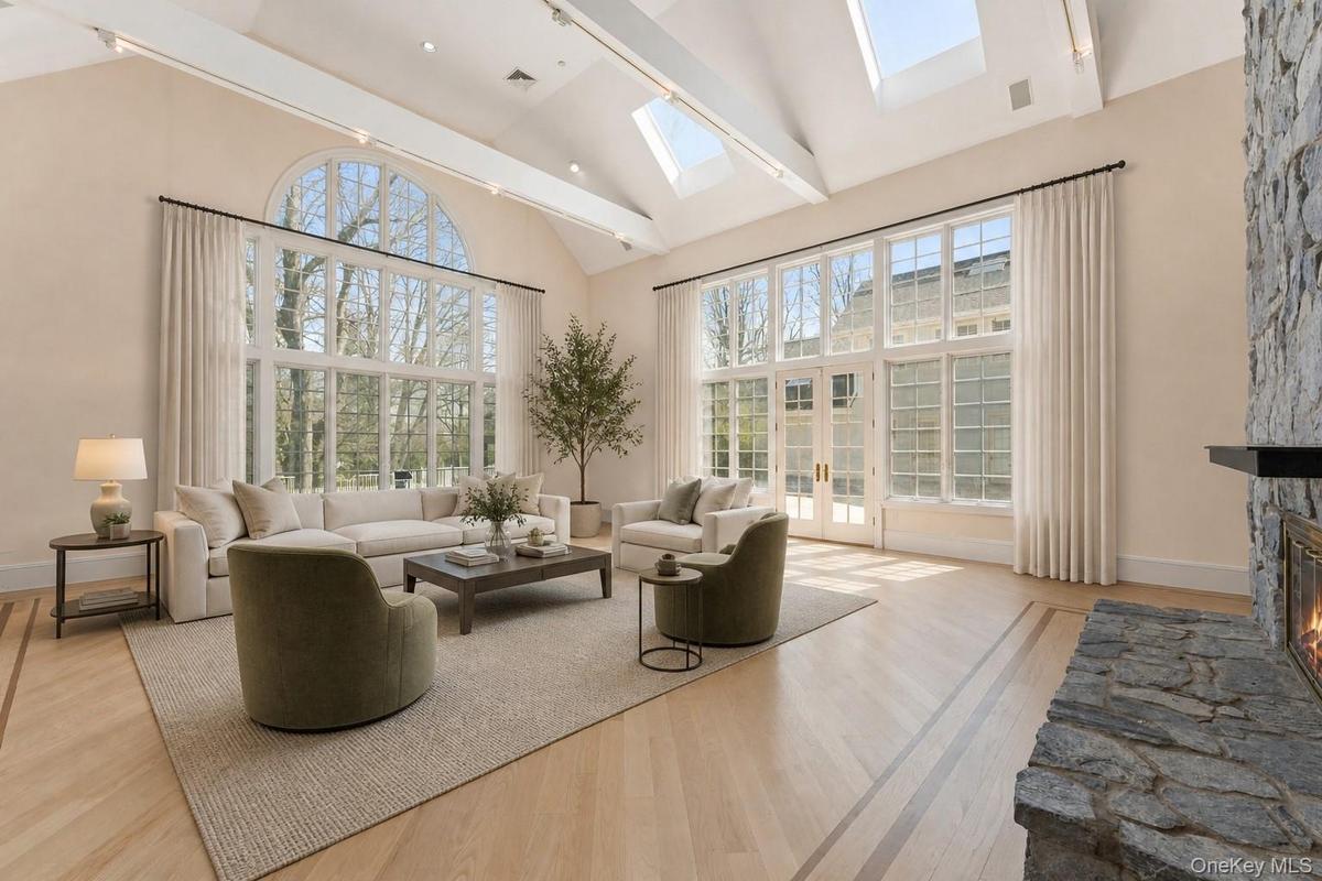 Living room Virtually Staged.