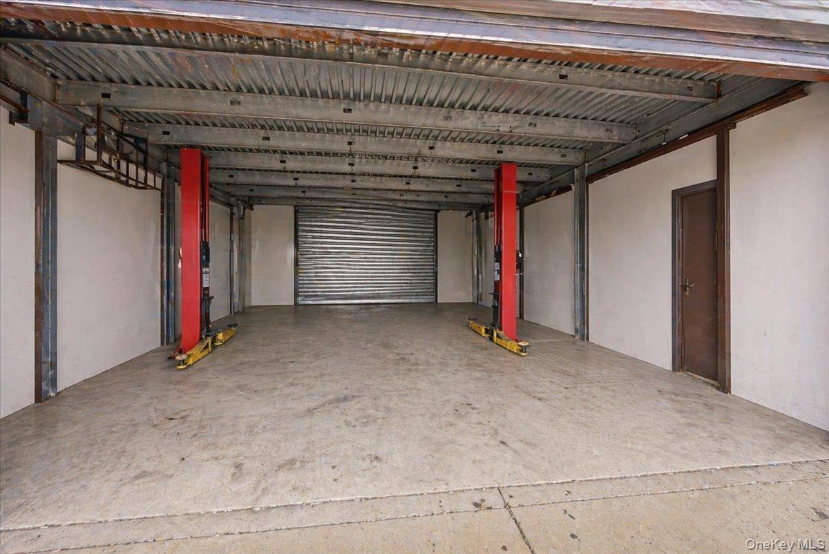 garage for two cars
