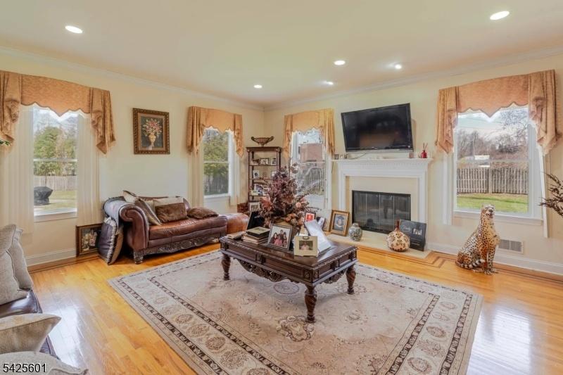 Family Room1