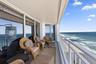 4 BALCONIES