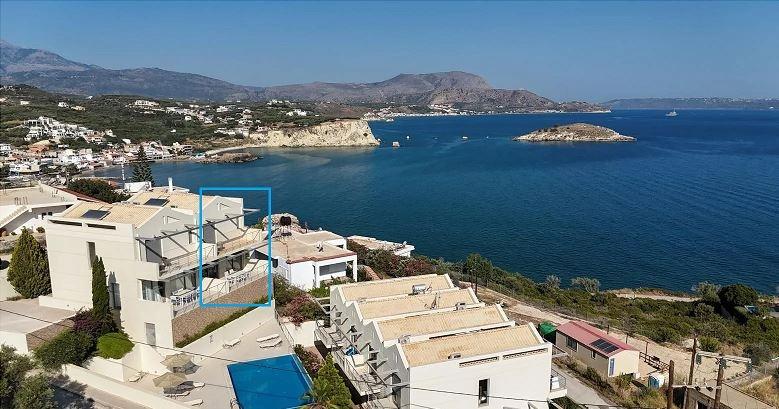 SEMI-DETACHED HOUSE IN CHANIA