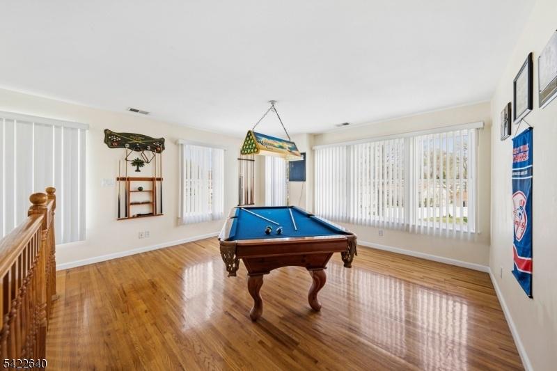 Entertaining room