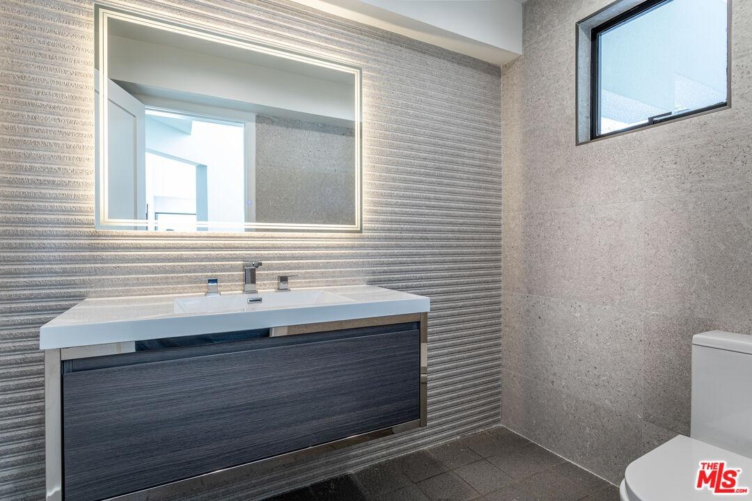 Downstairs powder room
