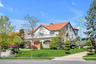 Sits on 128x176.5 Waterfront lot